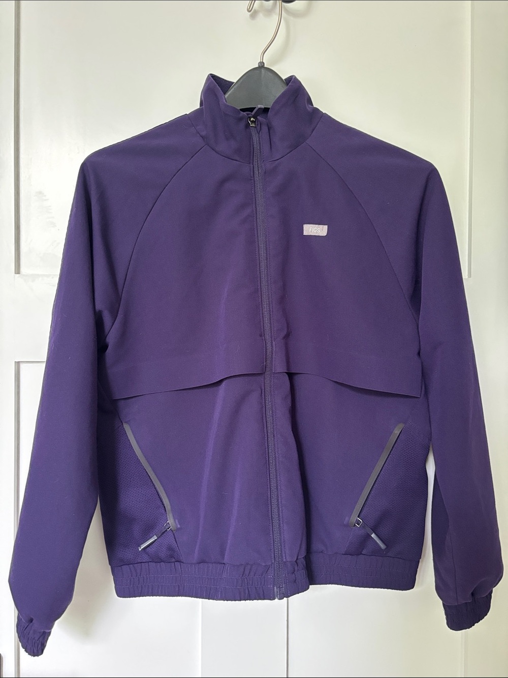 FIGS Sydney Scrub Jacket in Purple Jam XS